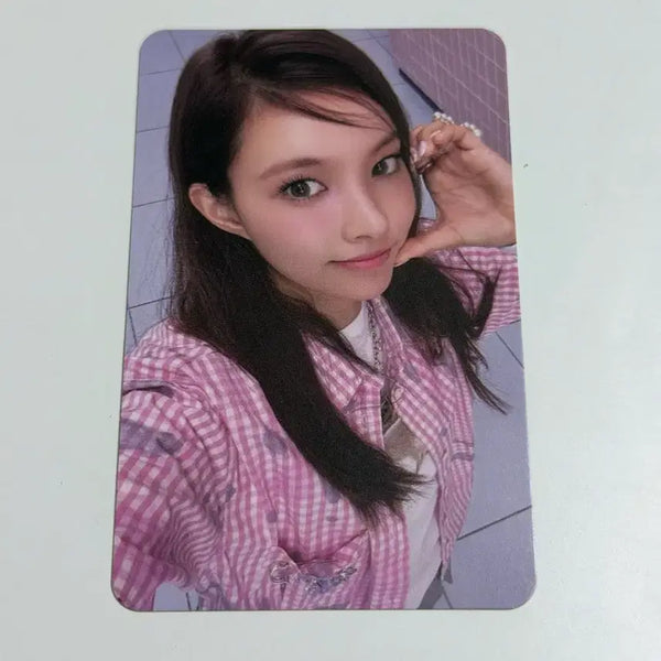 [BUNJANG] ILLIT Yoona Cherish Weverse Album Photocard / 아일릿 윤아 체리쉬 위버스반 앨포 (원희로 교환 가능)