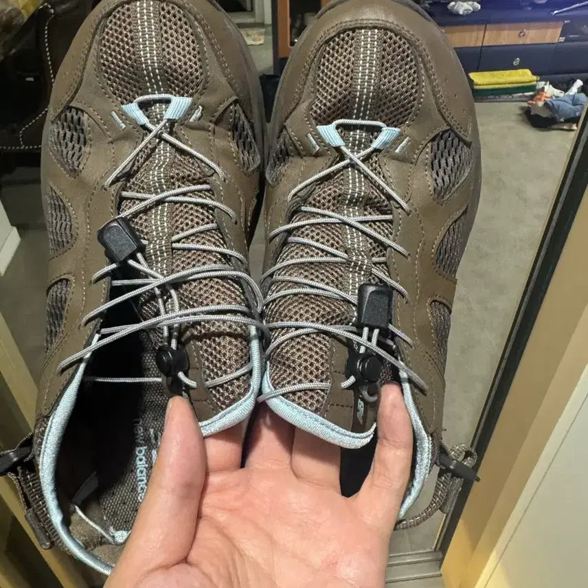 [BUNJANG] New Balance Cave Sandals Brown 270 / 뉴발란스 케이브 샌들 270 브라운
