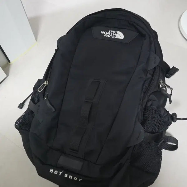 [BUNJANG] The North Face Hot Shot Backpack Black / 노스페이스 핫샷 백팩 블랙