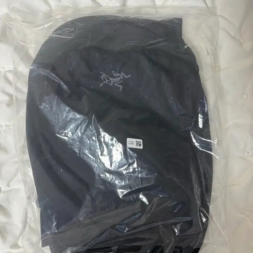 [BUNJANG] Arc'teryx Heliad 15 Backpack Black New / 아크테릭스 헬리아드 15 백팩 블랙 새상품