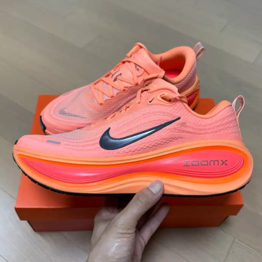 [BUNJANG] Nike Vomero Plus Running Shoes / 나이키 보메로 플러스