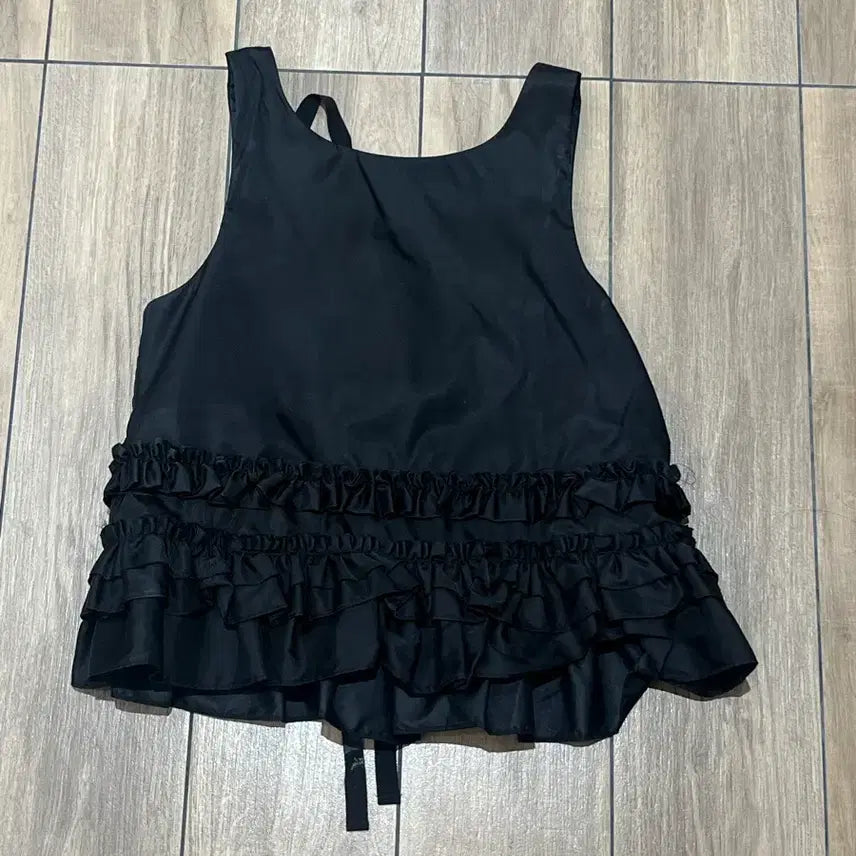 [BUNJANG] Ganni Black Sleeveless Ruffle Blouse / Ganni 가니 블랙 프릴 민소매 블라우스