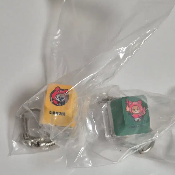 [BUNJANG] T1 Faker Hot Stuff Collaboration Keycap Keyring Set (Doran + Oner) / T1 티원 홈그라운드 홈그 hot stuff 도란 doran + 오너 oner 키캡 키링 판매