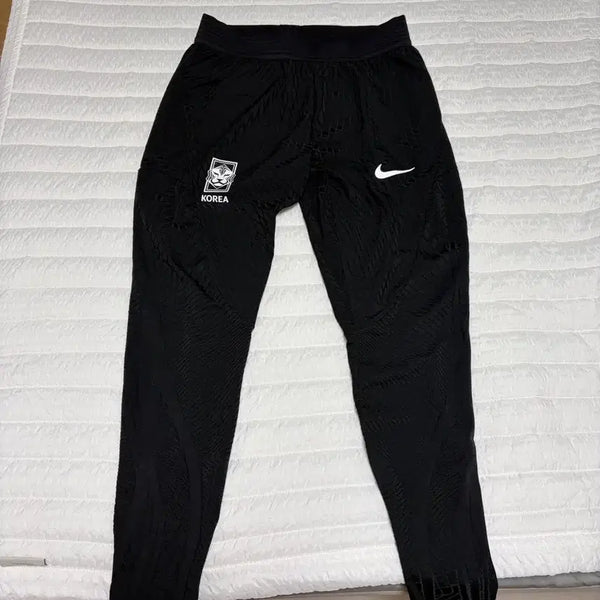 [BUNJANG] South Korea National Team Player Issued ADV Technical Pants - Size L / 대한민국 국가대표팀 선수지급용 adv 테크니컬팬츠 팝니다