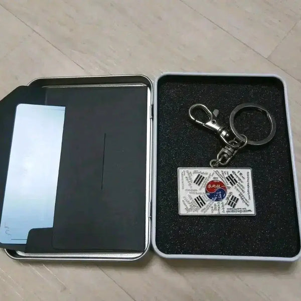 [BUNJANG] Infresh Taegeukgi Support Keyring / 인프레쉬 태극기 후원 키링