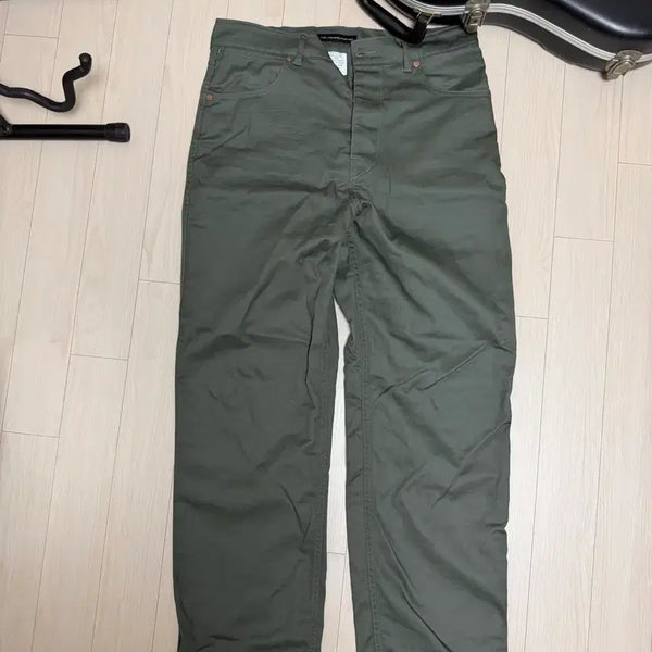 [BUNJANG] Wress Chino Olive Green Pants / 뤠쓰 치노 올리브 그린 34