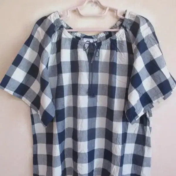 [BUNJANG] Uniqlo Linen Blouse XXL / 유니클로 " 린넨 " 블라우스 (XXL)