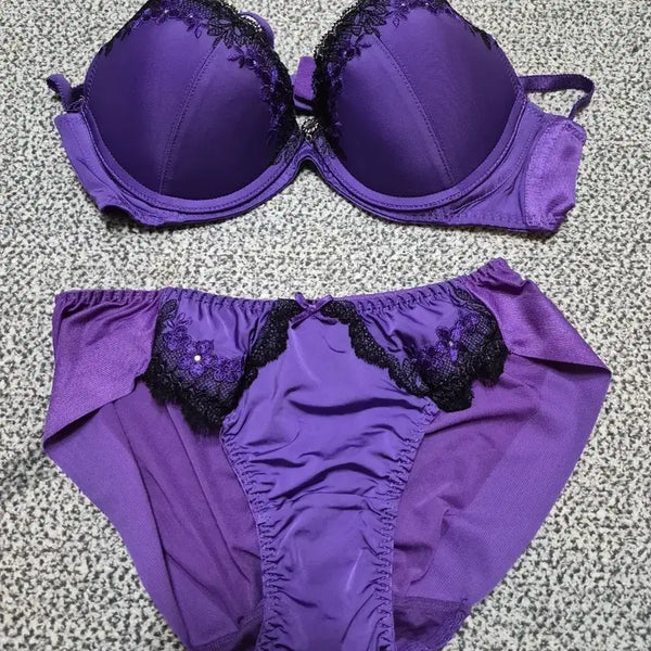 [BUNJANG] Lace Bra and Panty Set / 레이스 브라 팬티(중고)