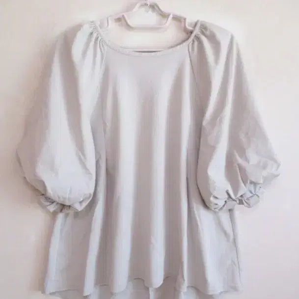 [BUNJANG] Beige Shirring Blouse / 베이지 셔링 블라우스 (새옷)