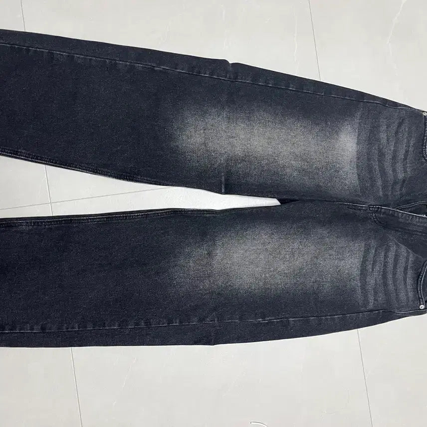 [BUNJANG] Black Denim Jeans / 흑청바지