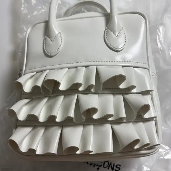 [BUNJANG] Comme des Garçons Frill Bag White / 꼼데가르송 프릴백 화이트