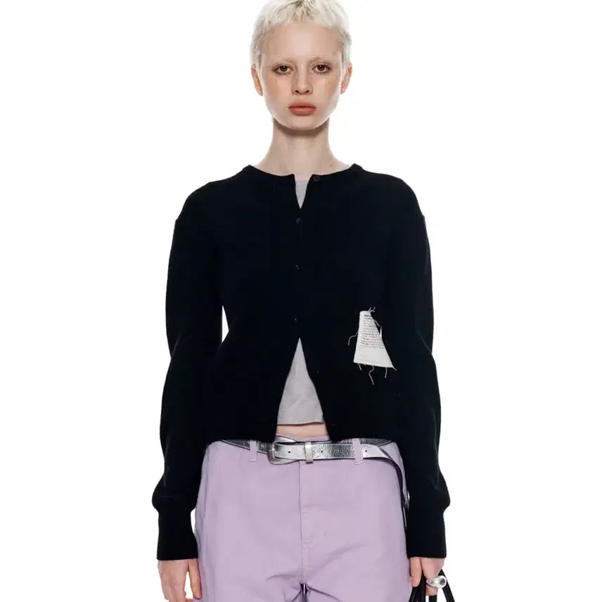 [BUNJANG] Matinkim Typo Patch Round Black Knit Cardigan / 23년완판 마뗑킴 타이포 패치 라운드 블랙 니트 가디건 F