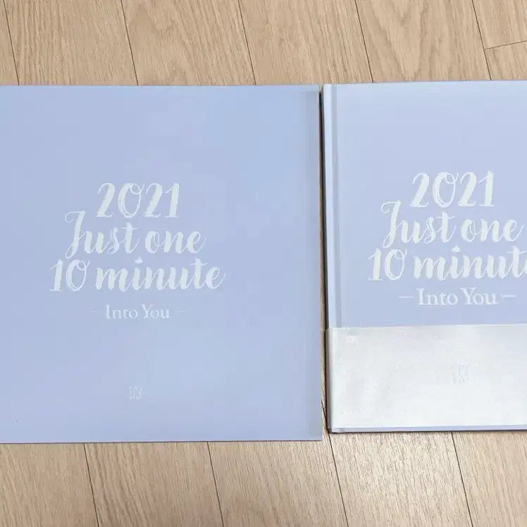 [BUNJANG] ASTRO Cha Eun-woo 2021 Just One 10 Minute Poster Photobook Bundle Set / 아스트로 차은우 2021 just one 10 minute 포스터 포토북 일괄