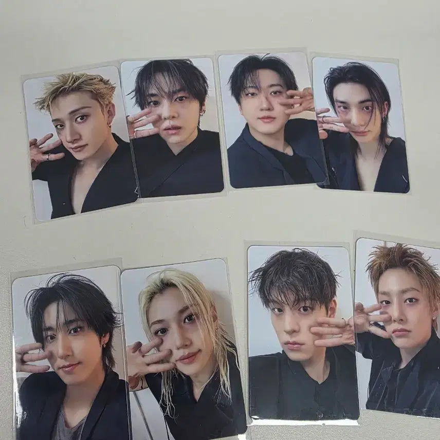 [BUNJANG] Stray Kids Run It Concert Photocard 8-Set Bundle / 스트레이키즈 런잇 콘서트 포토카드 8종 세트