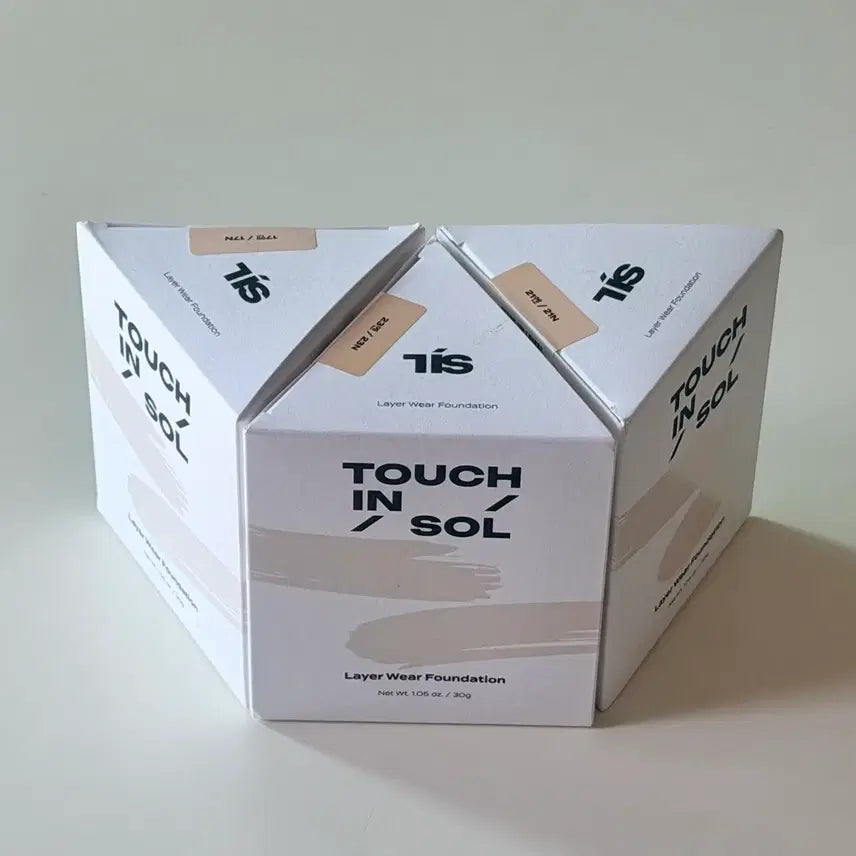 [BUNJANG] Touch in Sol Layer Wear Foundation / 터치인솔 레이어웨어 파운데이션 17/21/23N