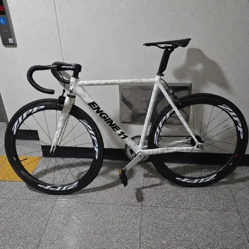 [BUNJANG] Engine 11 Hunter Bros v2 Medium Bicycle / 엔진11 헌터브로스 v2 M사이즈 판매/교신