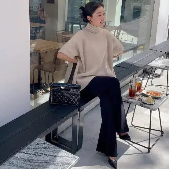 [BUNJANG] Beige Knit Turtleneck Cape / 니트터들넥케이프