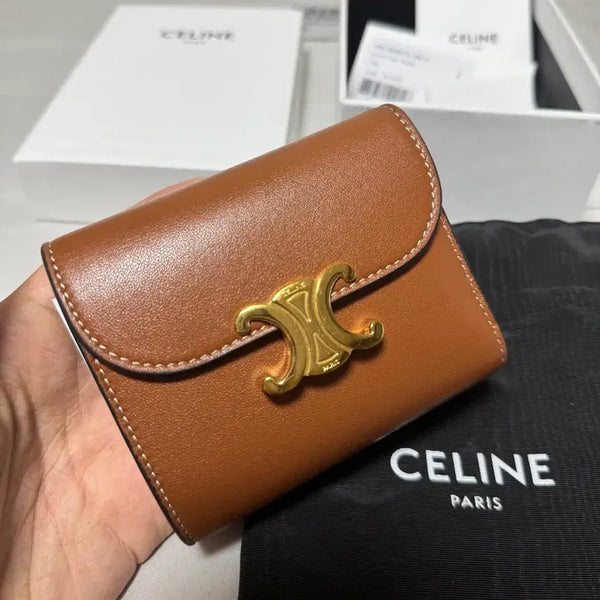 [BUNJANG] Celine Triomphe Flap Wallet / [상태좋음/정품] 셀린느 트리옹프 플랩 지갑
