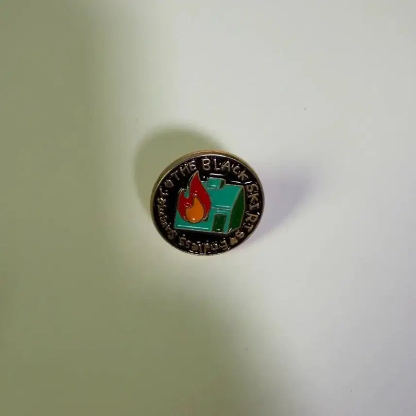 [BUNJANG] The Black Skirts Black House Badge / 검정치마 검정 집 뱃지