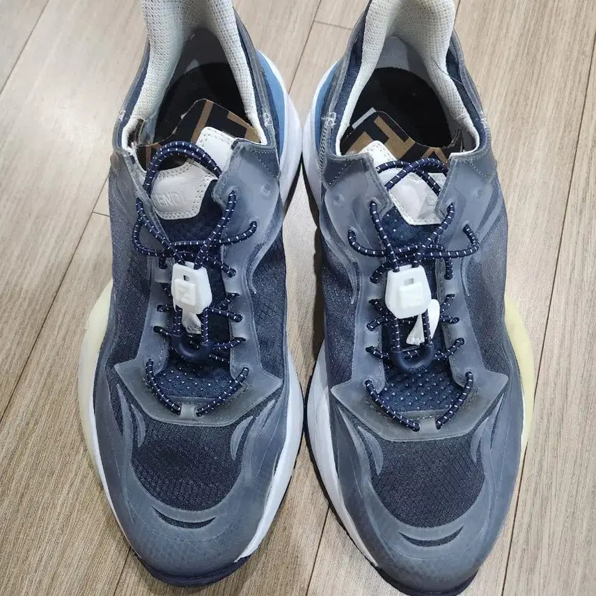 [BUNJANG] Fendi Flow Sneakers / 펜디 플로우 스니커즈