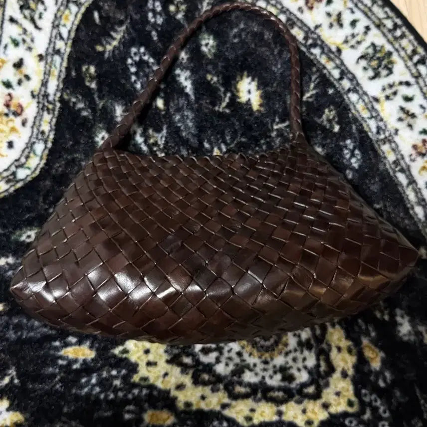 [BUNJANG] Dragon Diffusion Rosanna Shoulder Bag Dark Brown / 드래곤디퓨전 로잔나 다크브라운 색상 팔아요