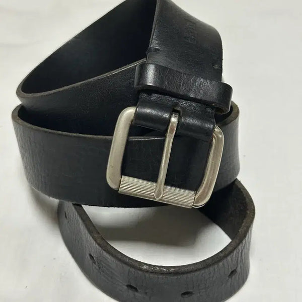 [BUNJANG] Vintage Levi's Black Leather Belt 40-inch / 빈티지 리바이스 블랙 통가죽 벨트 40인치