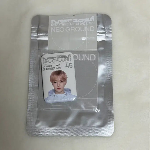 [BUNJANG] NCT WISH Yushi Pin Button / 엔시티위시 유우시 핀버튼 핀뱃지