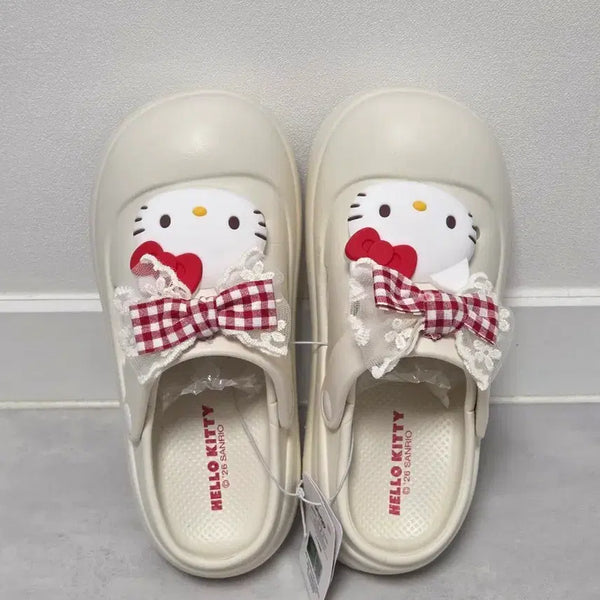 [BUNJANG] Hello Kitty Red Ribbon Lace Crocs / 키티 레드 리본 레이스 크록스