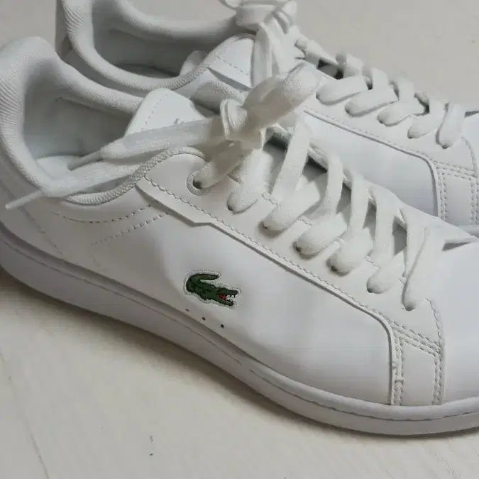 [BUNJANG] Lacoste Women's Carnaby Sneakers / 라코스테 여성 신발 카나비 운동화 스니커즈 //235(EUR37)