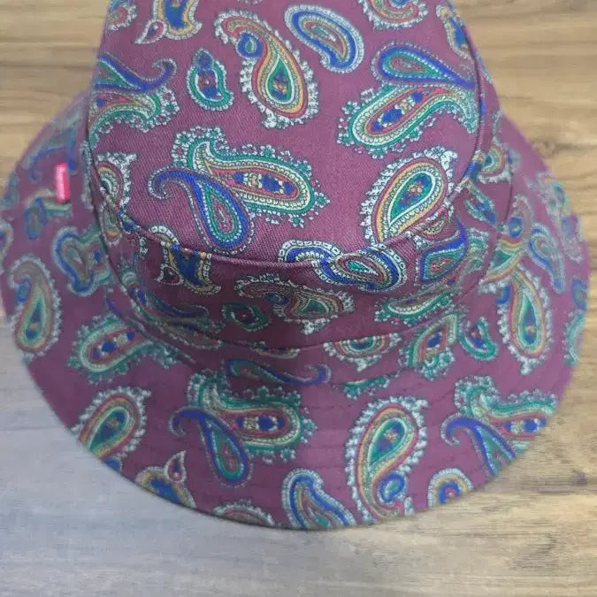 [BUNJANG] Supreme Paisley Crusher Bucket Hat Cap 13FW / 슈프림 페이즐리 크러셔 버킷햇 캡 13FW