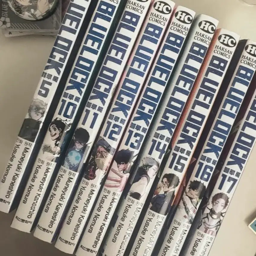 [BUNJANG] Blue Lock Manga Volumes 5, 10-17 Set / 블루록 만화책