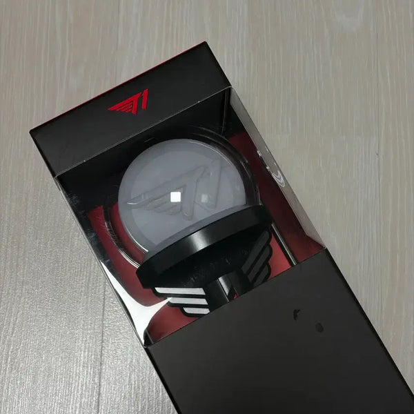 [BUNJANG] T1 Official Light Stick (Sealed) / T1 공식 응원봉 (미개봉 새상품)