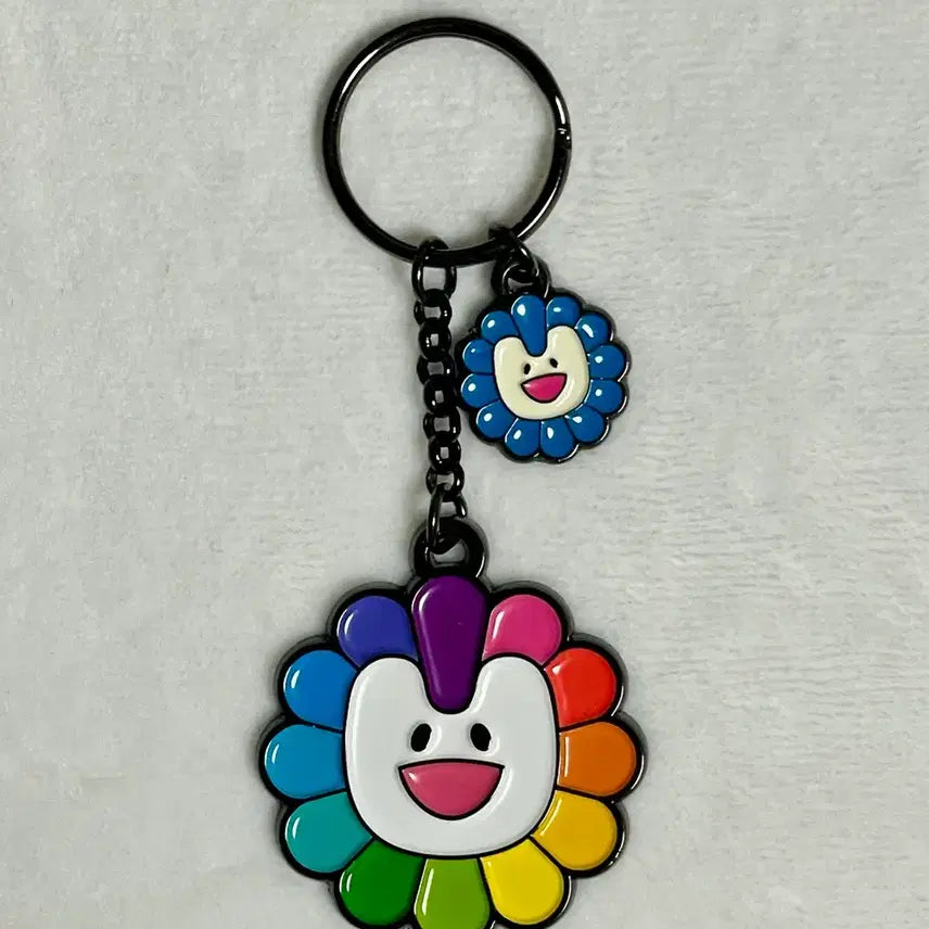 [BUNJANG] NewJeans Murakami Flower Metal Keyring / 뉴진스 무라카미 메탈 키링 플라워