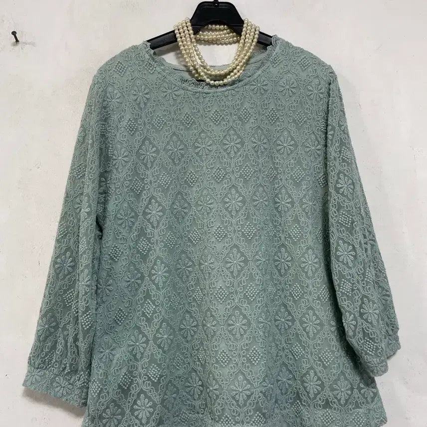 [BUNJANG] Embroidered Lace Blouse / N6939 자수 레이스 블라우스