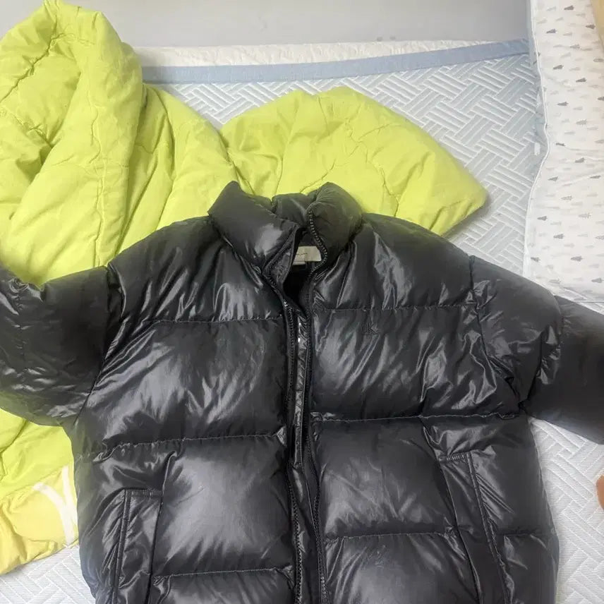 [BUNJANG] Calvin Klein Glossy Puffer Jacket / 캘빈클라인 유광패딩 판매합니다
