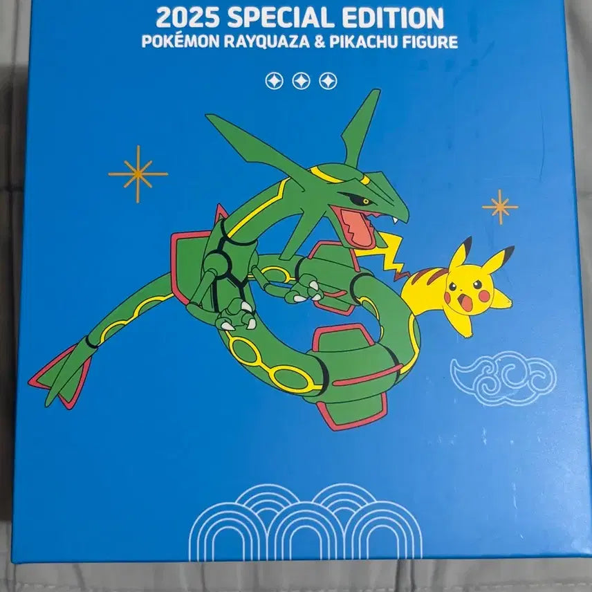 [BUNJANG] CGV Pokemon Rayquaza Pikachu Figure / CGV 포켓몬 레쿠쟈 피카츄 피규어