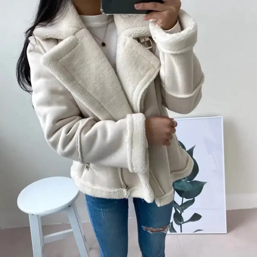 [BUNJANG] Avery Shearling Lined Mouton Jacket Beige / 에이블리 무스탕 자켓 베이지 / 양털 안감 코트