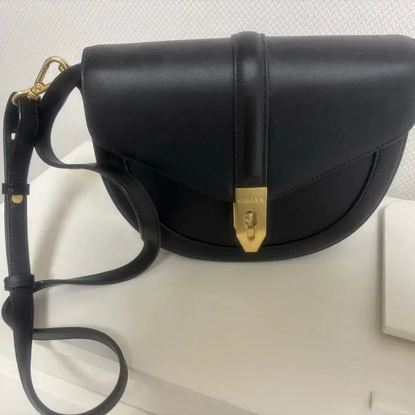 [BUNJANG] Carlyn Moon Cross Bag / 칼린 문 크로스백