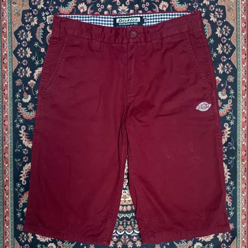 [BUNJANG] Dickies Maroon Logo Embroidered Bermuda Shorts / 디키즈 마룬로고 자수 버뮤다 팬츠 30