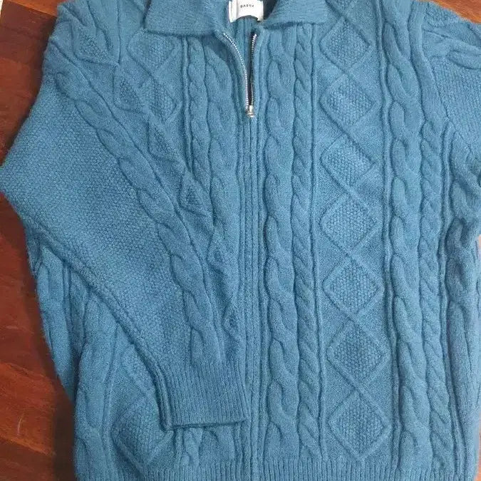 [BUNJANG] Baron Cable Knit Zip-Up Sweater Blue / Baron 꽈배기 집업 니트 블루