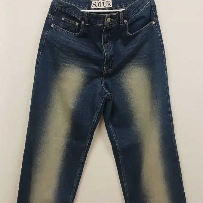 [BUNJANG] Saturn Straight Fit Washed Denim Jeans / 새턴 스트레이트 핏 청바지 워싱 데님
