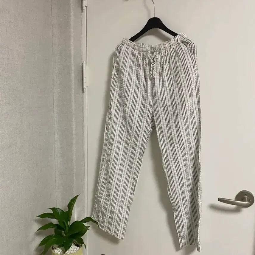 [BUNJANG] With Yoon Stripe Pants / 위드윤 스트라이프 팬츠