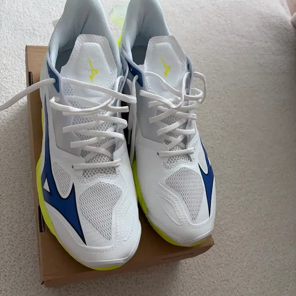 [BUNJANG] Mizuno Badminton Shoes White/Blue Size 280 / 미즈노 배드민턴화 화이트/블루 280