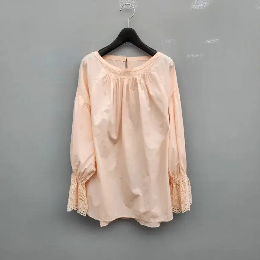 [BUNJANG] DUEL Apricot Blouse / 듀엘 살구빛 블라우스