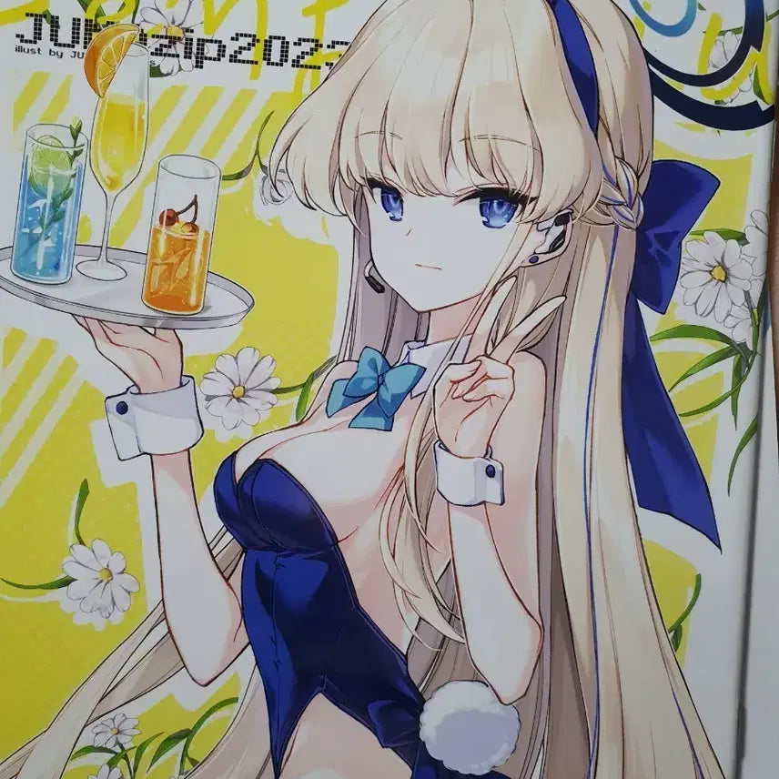 [BUNJANG] Blue Archive Illustration Book / 블루아카이브 회지 일러스트북 선화집 토키 미카 등