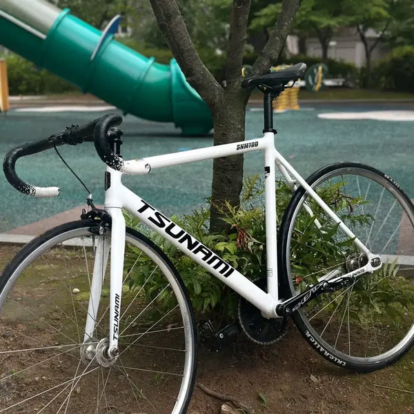 [BUNJANG] Tsunami White L Size Road Bike / 쓰나미 화이트 계급적 이번 주만 이 가격