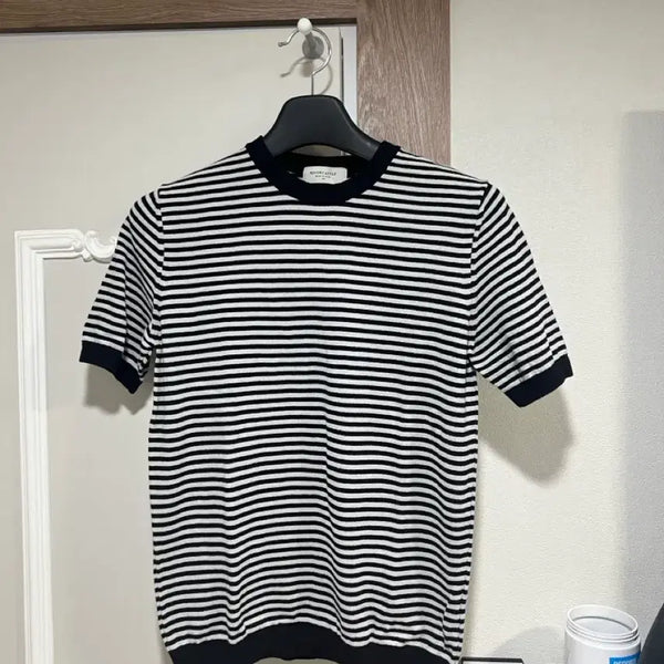 [BUNJANG] Mooncastle Stripe Knit M / 문캐슬 스트라이프 니트