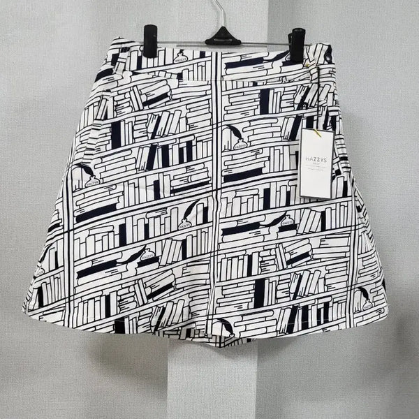 [BUNJANG] Hazzys Book Pattern Golf Skirt / 헤지스 책 패턴 골프스커트 새상품