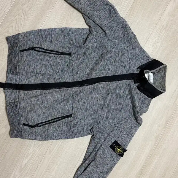 [BUNJANG] Stone Island Zip-Up Knit Grey / 스톤아일랜드 집업 니트 그레이