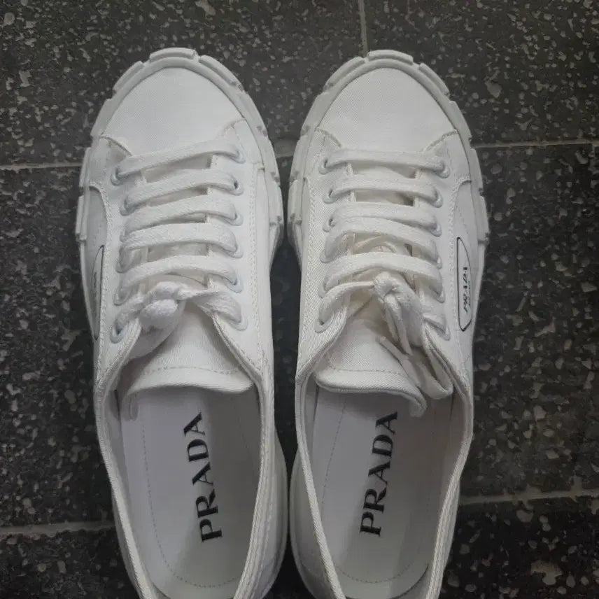 [BUNJANG] Prada Nylon Gabardine Sneakers / 프라다 나일론 개버딘 스니커즈